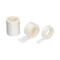 Przylepce mocujące ze sztucznego jedwabiu SILKplast – białe, na rolce