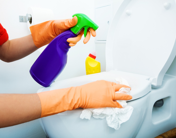 Sprzątanie toalet